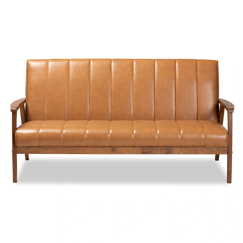 Sofa ze sztucznej skóry i drewna orzechowego | Tapicerka w kolorze jasnobrązowym | Salon w stylu Mid-Century Modern