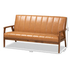 Sofa ze sztucznej skóry i drewna orzechowego | Tapicerka w kolorze jasnobrązowym | Salon w stylu Mid-Century Modern