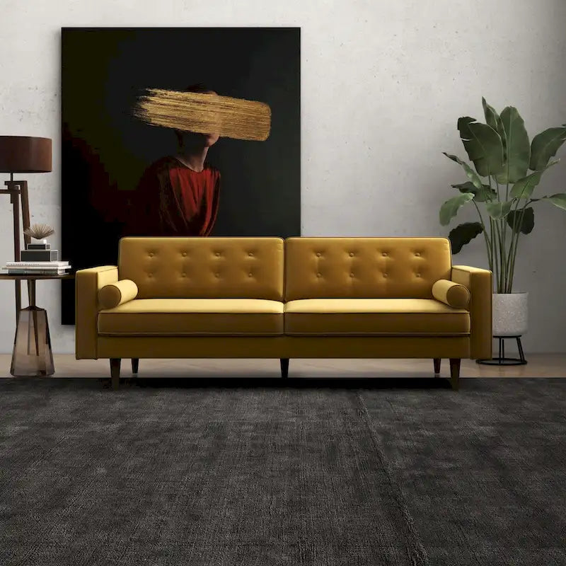 Aksamitna złota kanapa do salonu w stylu mebli Mid Century Modern Clayton