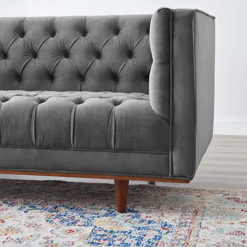 Sofa tapicerowana aksamitem | Pikowanie guzikami w kształcie rombów | Styl glamour art déco | Nogi z drewna kauczukowego | Obciążenie do 400 kg