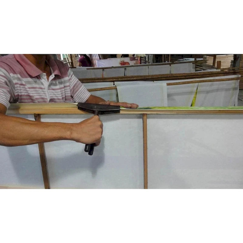 Ręcznie wykonana koreańska antyczna szafka nocna z 3 szufladami | Drewno wiązowe | Wykończenie orzechowe | Mosiężne okucia | Zamek Szczęśliwej Ryby